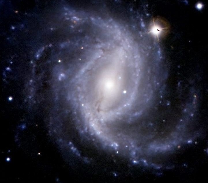 NGC 5921